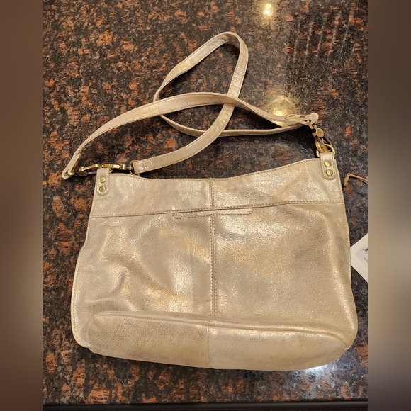 HOBO International Pier shoulder/crossbody in Pearled Silver - Picture 4 of 13